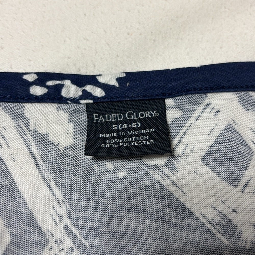Sleeveless Sundress Geometric Print Blue and White - Picture 6 of 6